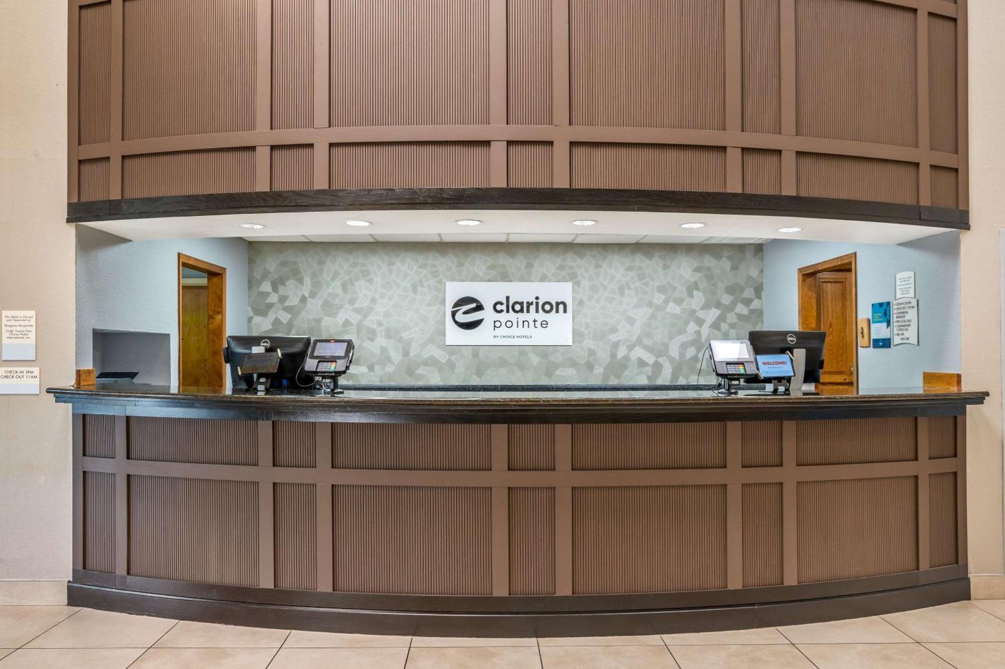 Clarion Pointe Louisville East Esterno foto